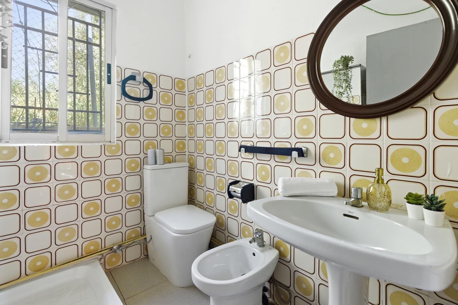 Casa de 2 habitaciones en Gestalgar en venta con garaje - 84.000 € (Ref: 9914734)