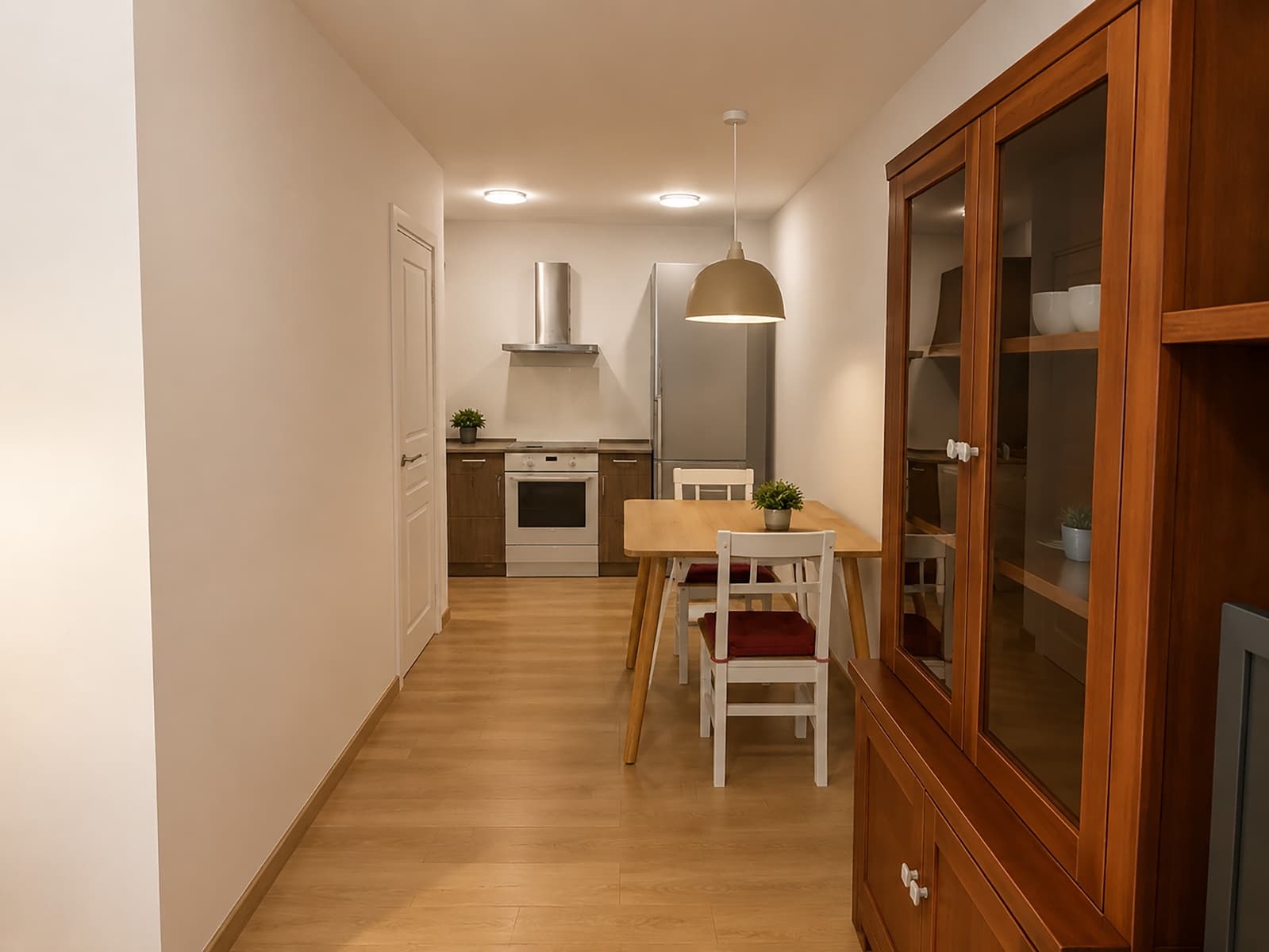 Shop for sale in Burjassot with garage - € 218,000 (Ref: 9924894)