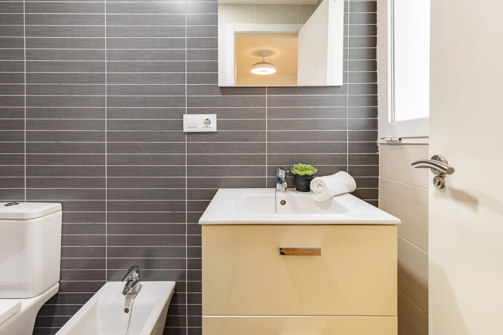 2 quarto Apartamento para venda em Mislata - 264 000 € (Ref: 9964492)