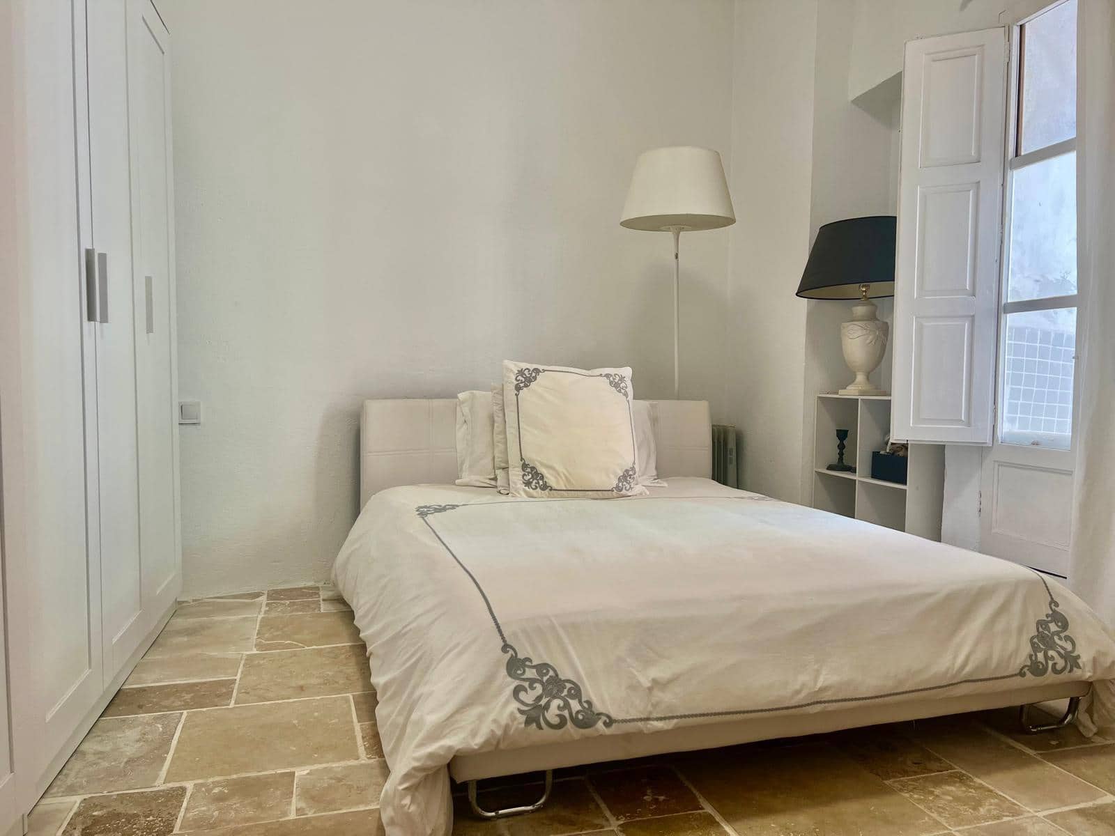 3 bedroom Terraced Villa for sale in Gilet with pool - € 280,000 (Ref: 9984042)