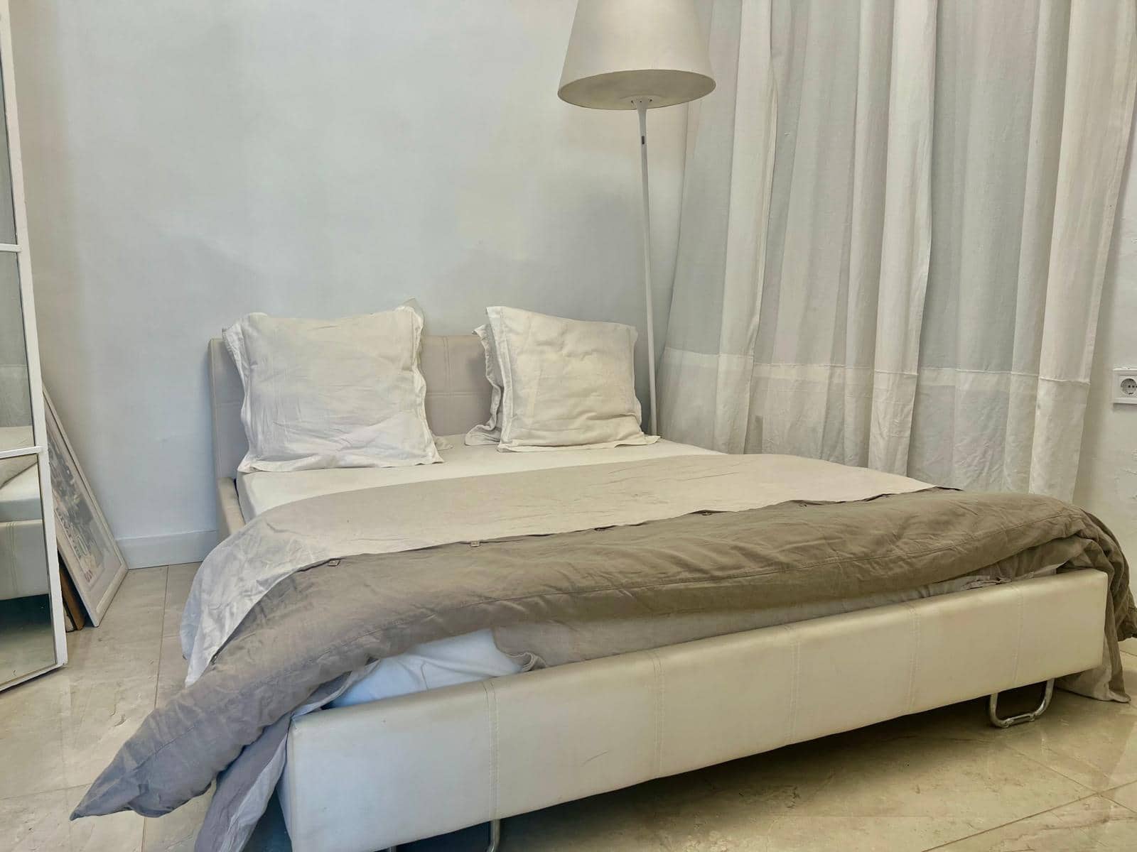3 bedroom Terraced Villa for sale in Gilet with pool - € 280,000 (Ref: 9984042)