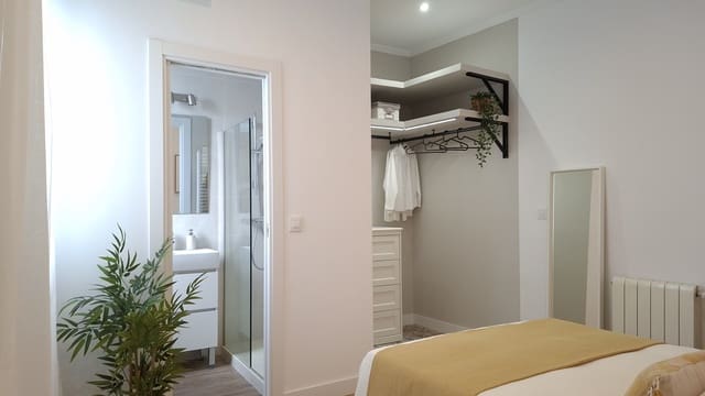 2 chambre Appartement à vendre à Universidad, Madrid ville - 520 000 € (Ref: 9795587)