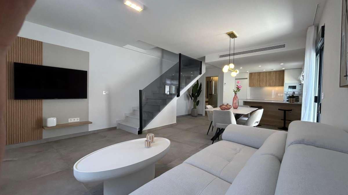 3 soveværelse Byhus til salg i Pilar de la Horadada - € 299.900 (Ref: 9897016)
