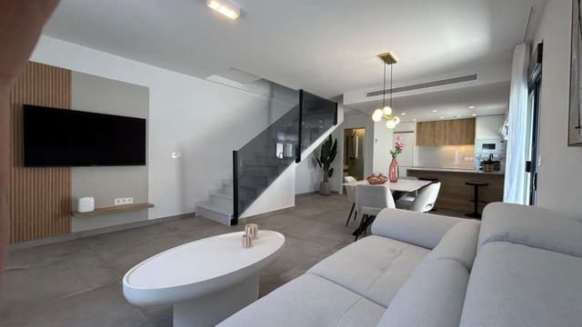 3 soveværelse Byhus til salg i Pilar de la Horadada ciudad, Pilar de la Horadada - € 299.900 (Ref: 9897016)