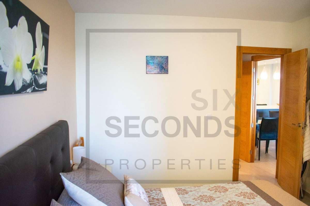 3 quarto Apartamento para venda em Torrevieja com piscina - 325 000 € (Ref: 9946586)