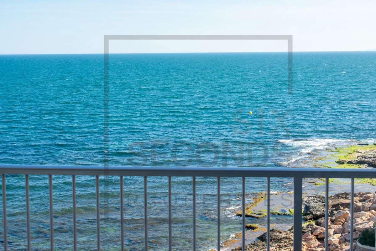 3 quarto Apartamento para venda em Torrevieja com piscina - 325 000 € (Ref: 9946586)