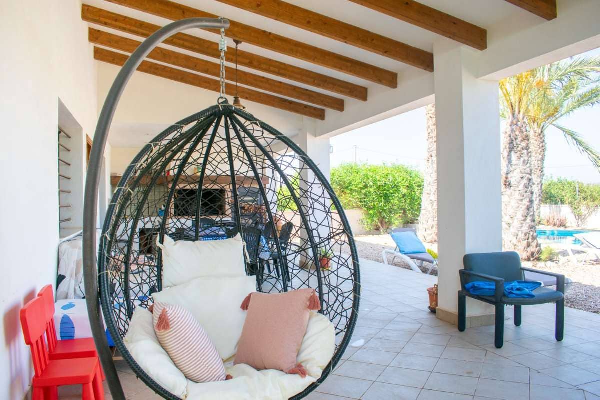 3 quarto Moradia para venda em El Raso com piscina - 590 000 € (Ref: 9946587)