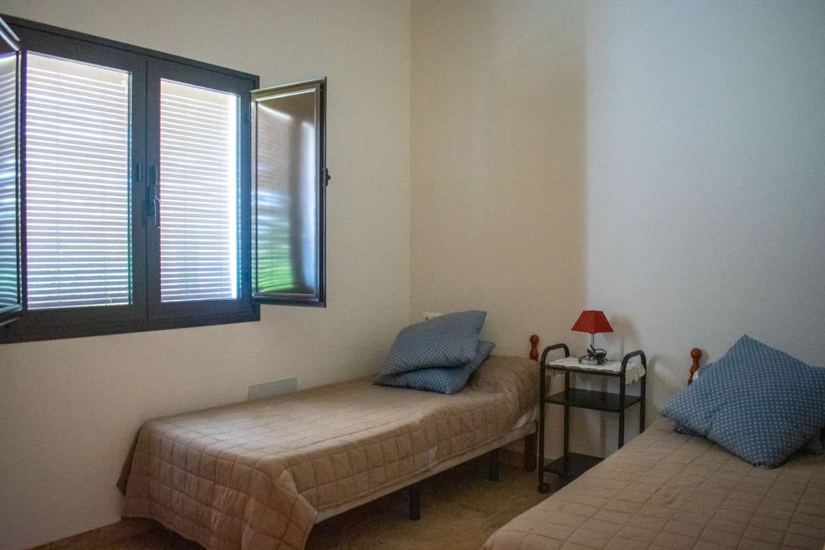 3 quarto Moradia para venda em El Raso com piscina - 590 000 € (Ref: 9946587)
