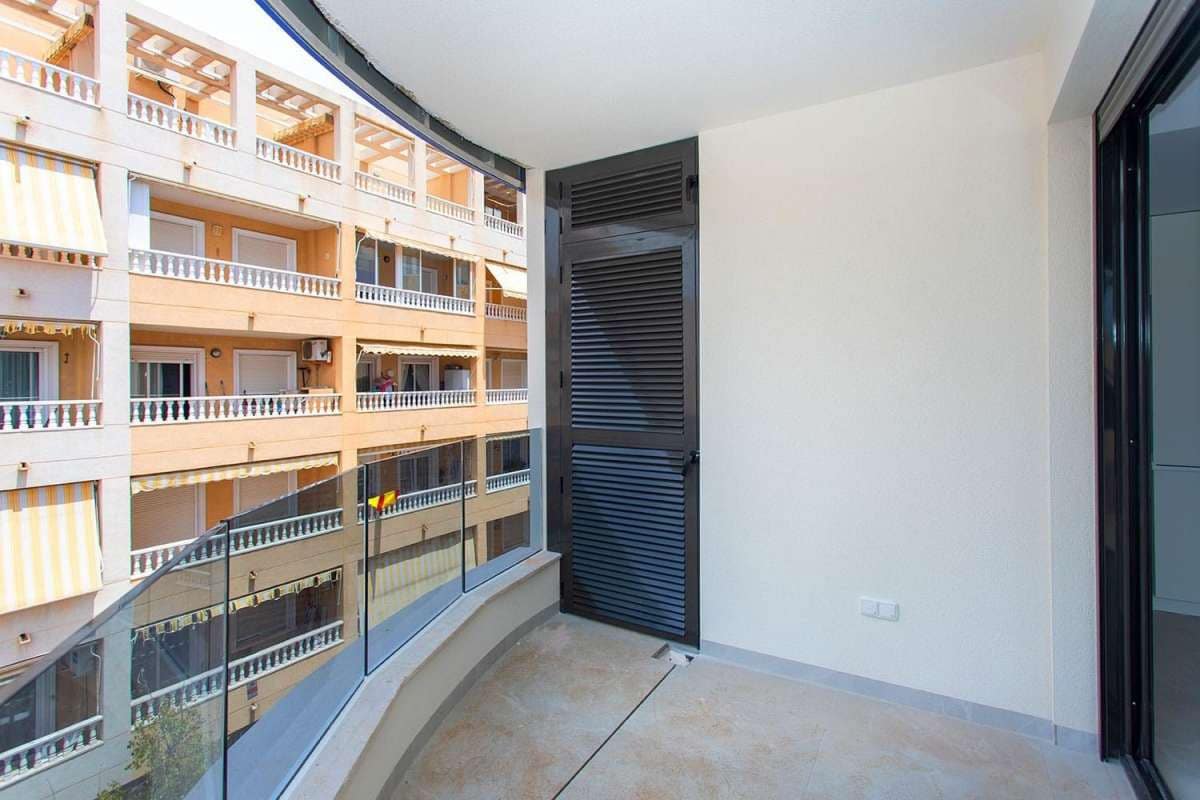 2 camera da letto Appartamento in vendita in Torrevieja con piscina - 280.000 € (Rif: 9946589)