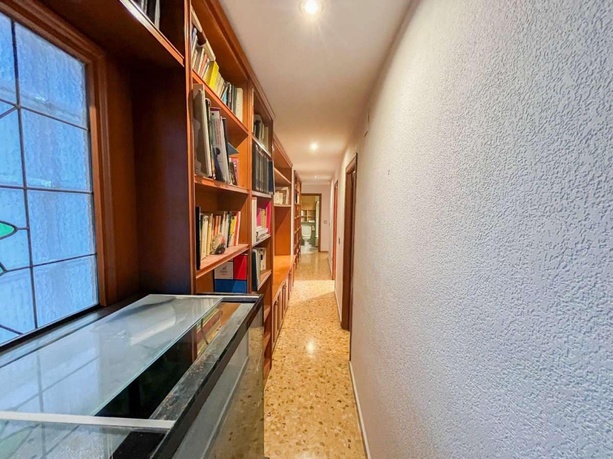 Apartamento de 2 habitaciones en Alicante / Alacant ciudad en venta con piscina - 480.000 € (Ref: 9946597)