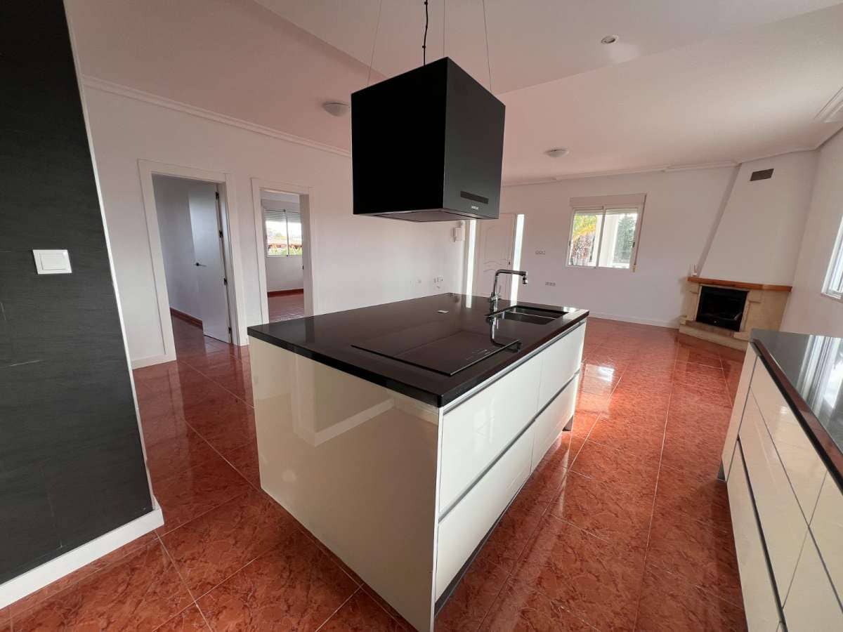 4 bedroom Villa for sale in Dolores with pool - € 529,000 (Ref: 9946598)