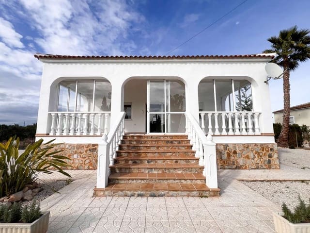 4 soverom Villa til salgs i Dolores med svømmebasseng - € 529 000 (Ref: 9946598)