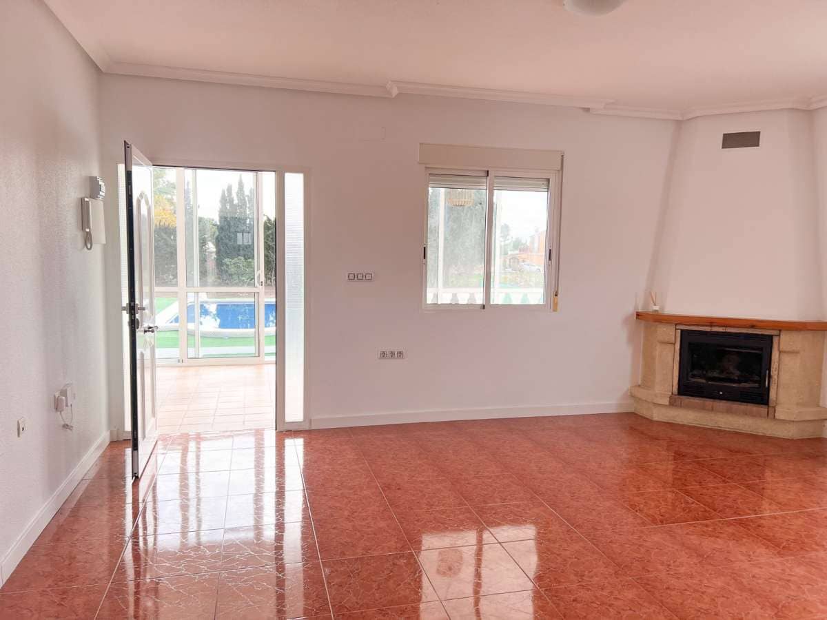 4 bedroom Villa for sale in Dolores with pool - € 529,000 (Ref: 9946598)