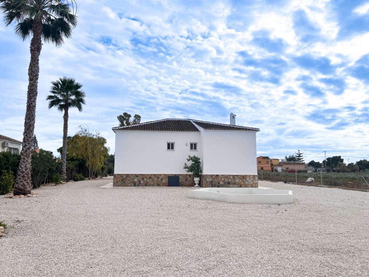 4 bedroom Villa for sale in Dolores with pool - € 529,000 (Ref: 9946598)