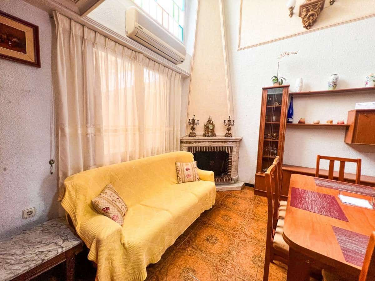 5 camera da letto Casa in vendita in Guardamar del Segura con piscina - 380.000 € (Rif: 9946600)