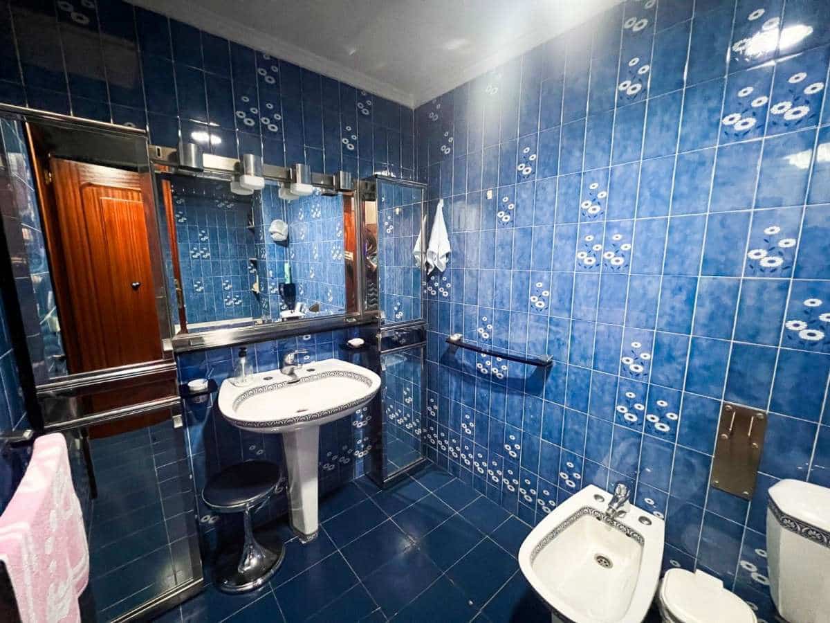 5 camera da letto Casa in vendita in Guardamar del Segura con piscina - 380.000 € (Rif: 9946600)
