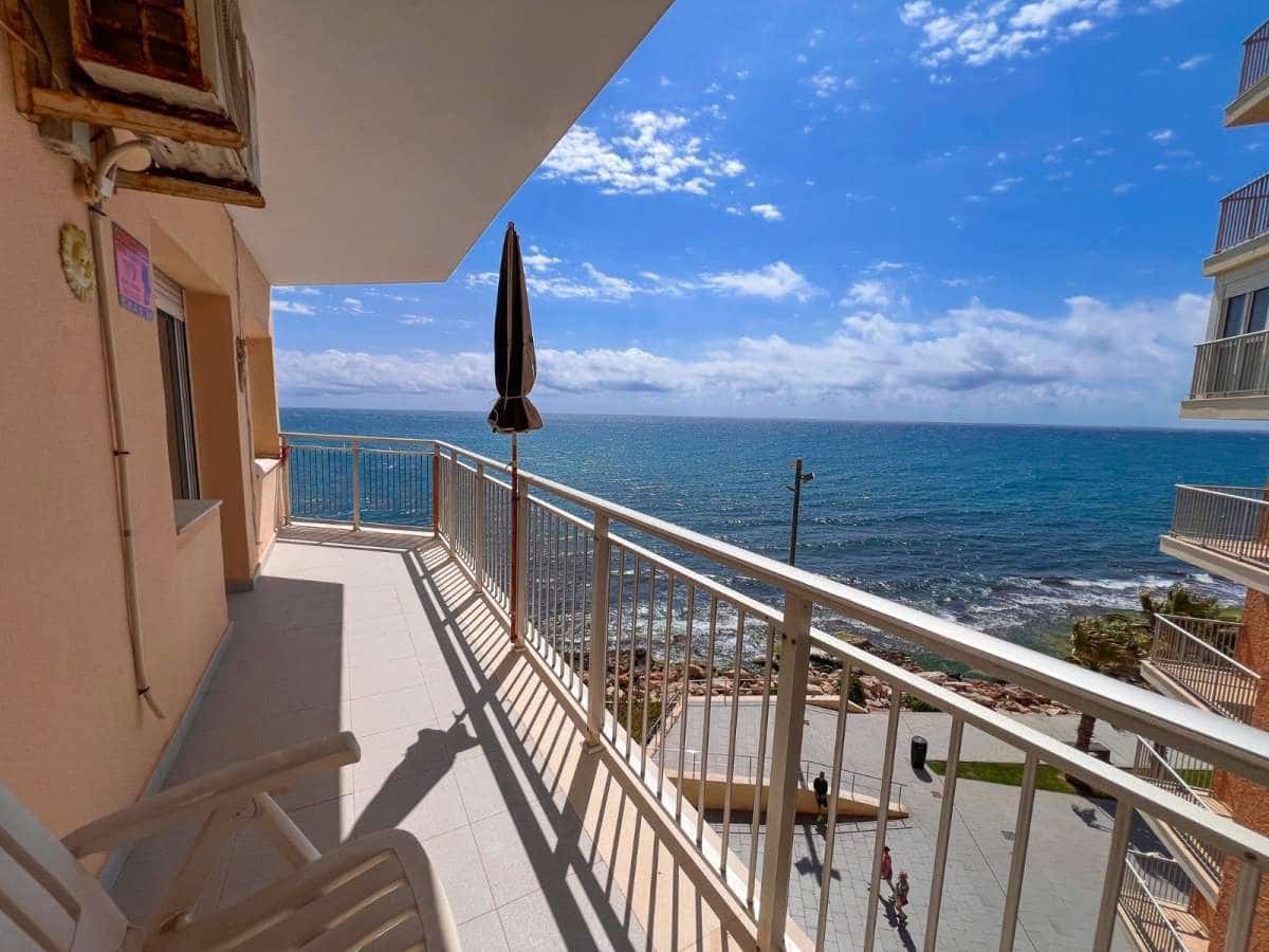 4 quarto Apartamento para venda em Torrevieja com piscina - 350 000 € (Ref: 9946602)