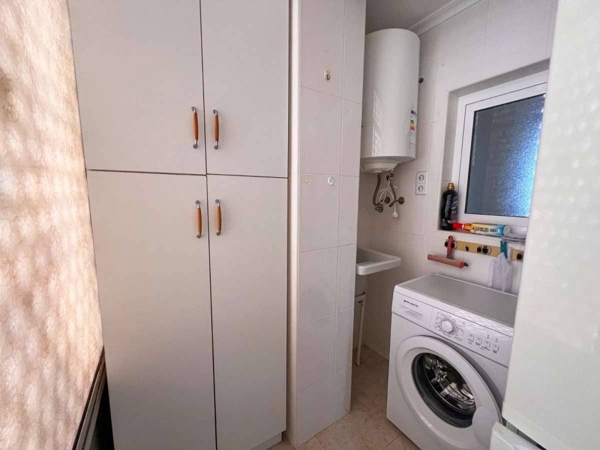 4 quarto Apartamento para venda em Torrevieja com piscina - 350 000 € (Ref: 9946602)