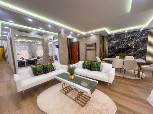 4 slaapkamer Appartement te koop in Centro - Muelle Pesquero, Torrevieja met zwembad - € 285.000 (Ref: 9946603)