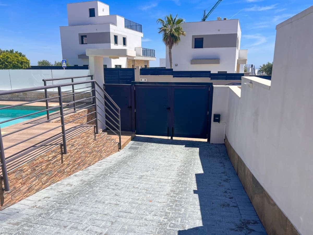 3 camera da letto Villa in vendita in San Miguel de Salinas con piscina - 399.000 € (Rif: 9946605)