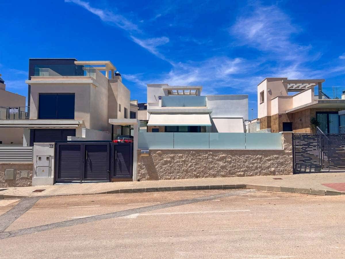 3 camera da letto Villa in vendita in San Miguel de Salinas con piscina - 399.000 € (Rif: 9946605)