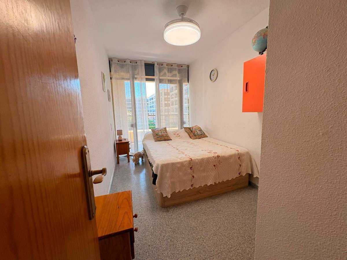 3 bedroom Apartment for sale in Guardamar del Segura with pool - € 189,000 (Ref: 9946606)