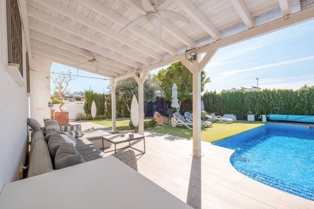 3 soverom Villa til salgs i San Fulgencio med svømmebasseng garasje - € 495 000 (Ref: 9958530)