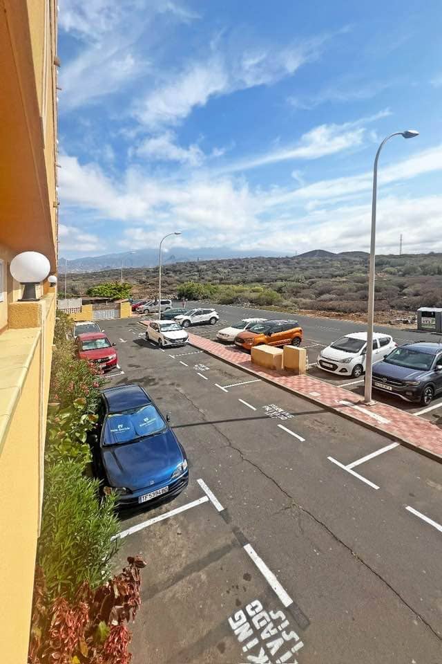 1 bedroom Apartment for sale in Arona with pool - € 215,000 (Ref: 9815086)