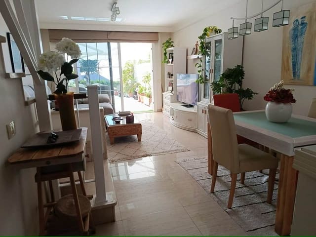 2 bedroom Terraced Villa for sale in Chayofa, Arona with garage - € 465,000 (Ref: 9815153)