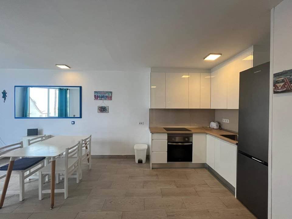 1 sovrum Lägenhet till salu i Costa del Silencio med pool - 250 000 € (Ref: 9823836)
