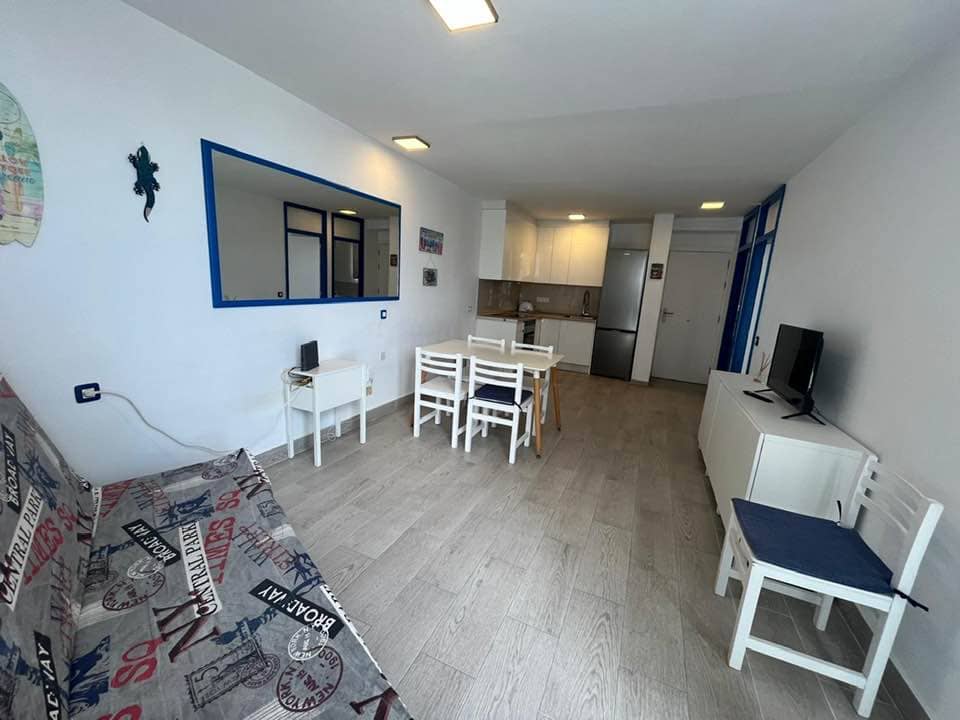 1 sovrum Lägenhet till salu i Costa del Silencio med pool - 250 000 € (Ref: 9823836)