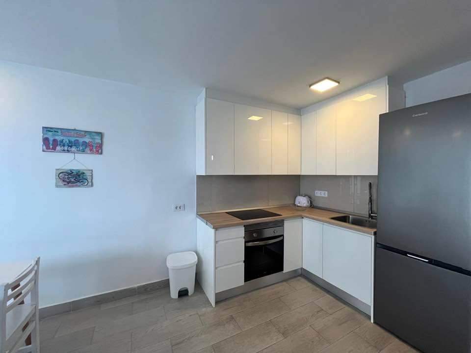 1 sovrum Lägenhet till salu i Costa del Silencio med pool - 250 000 € (Ref: 9823836)