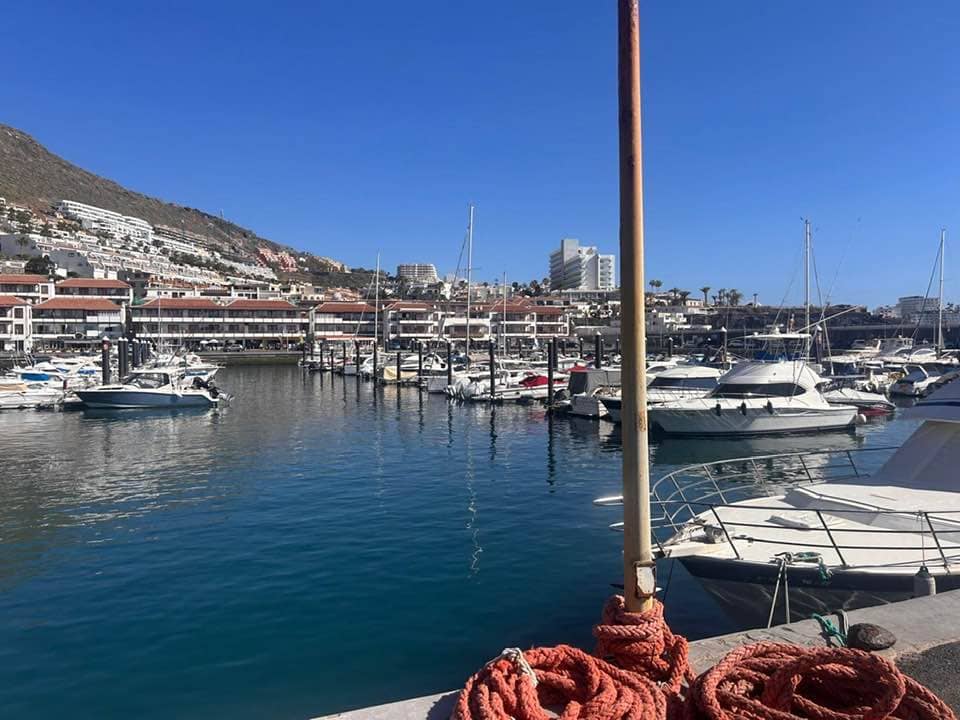 2 bedroom Apartment for sale in Los Gigantes - € 210,000 (Ref: 9823839)