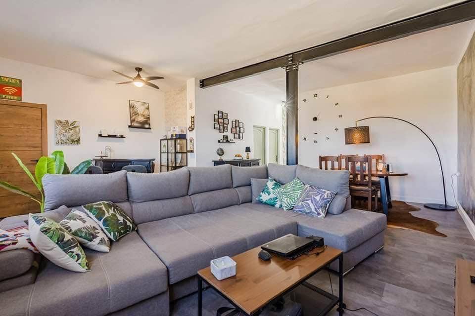 4 bedroom Apartment for sale in Playa San Juan with pool garage - € 599,000 (Ref: 9857813)