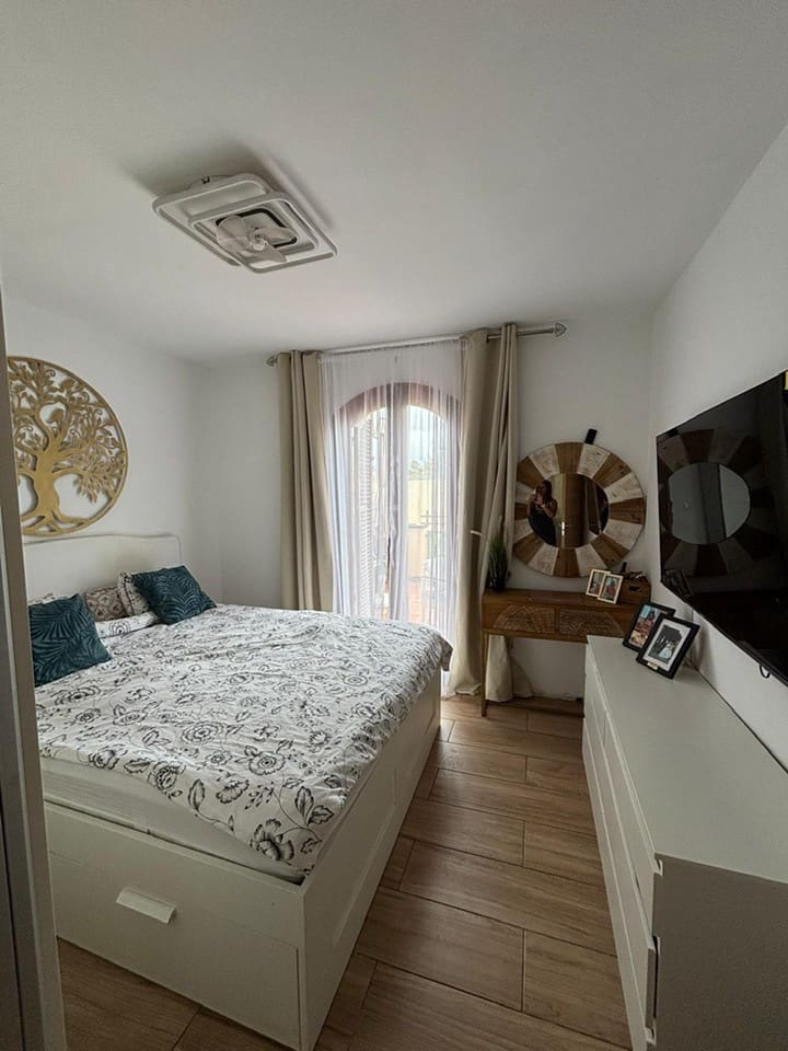 3 bedroom Apartment for sale in Costa del Silencio with pool garage - € 310,000 (Ref: 9857814)