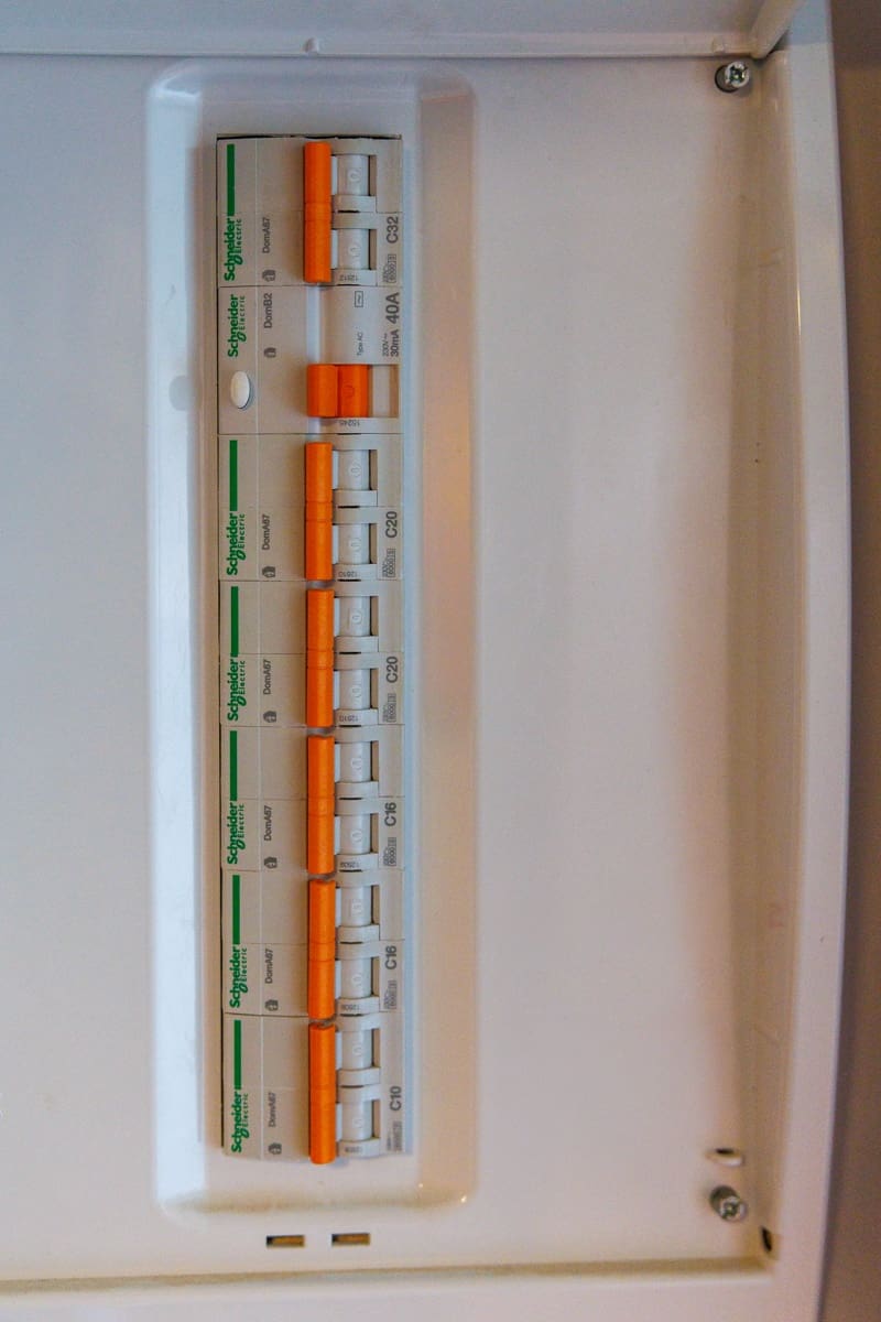 3 bedroom Beach Apartment for sale in Oropesa  - € 145,000 (Ref: 9787650)