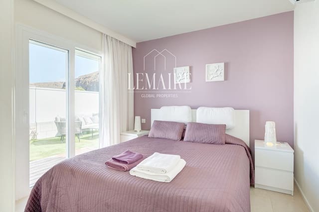 5 makuuhuone Huvila myytävänä paikassa Palm-Mar, Arona mukana uima-altaan 
autotalli - 1 200 000 € (Ref: 10103577)
