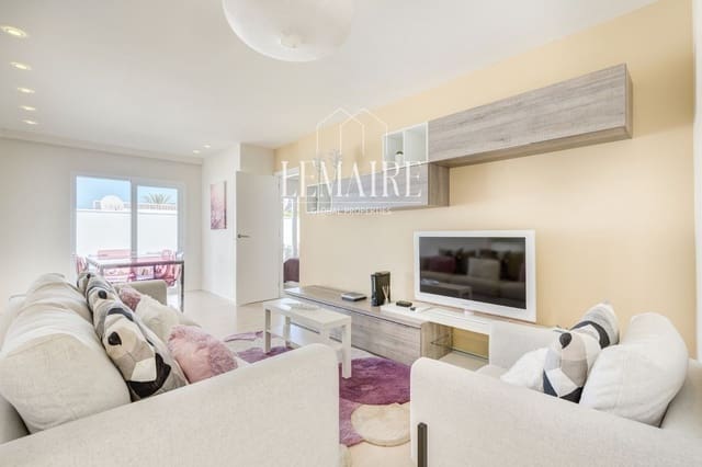 5 makuuhuone Huvila myytävänä paikassa Palm-Mar, Arona mukana uima-altaan 
autotalli - 1 200 000 € (Ref: 10103577)