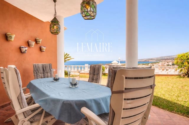 5 Zimmer Villa zu verkaufen in San Eugenio Alto, Adeje mit Pool Garage - 2.500.000 € (Ref: 10103580)