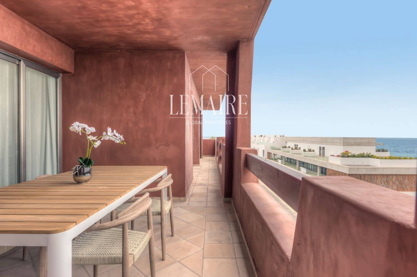 3 bedroom Flat for sale in Palm-Mar with pool garage - € 899,000 (Ref: 10103583)