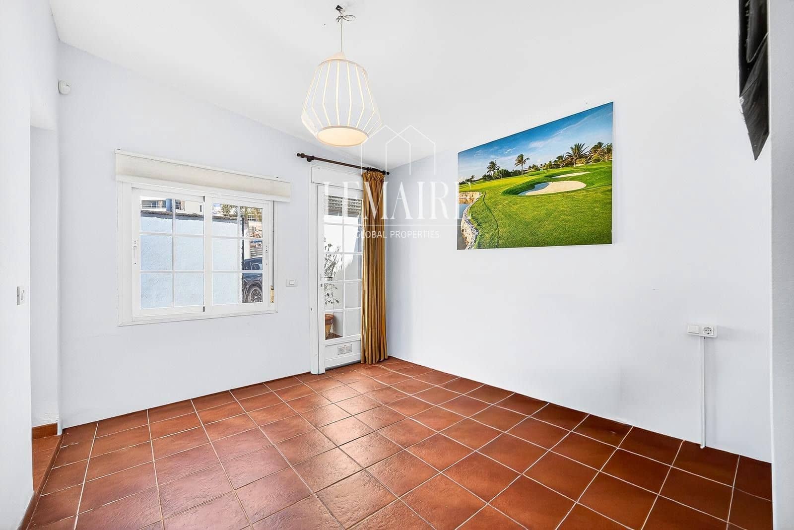 5 sypialnia Willa na sprzedaż w Los Cristianos z basenem garażem - 1 790 000 € (Ref: 10103584)