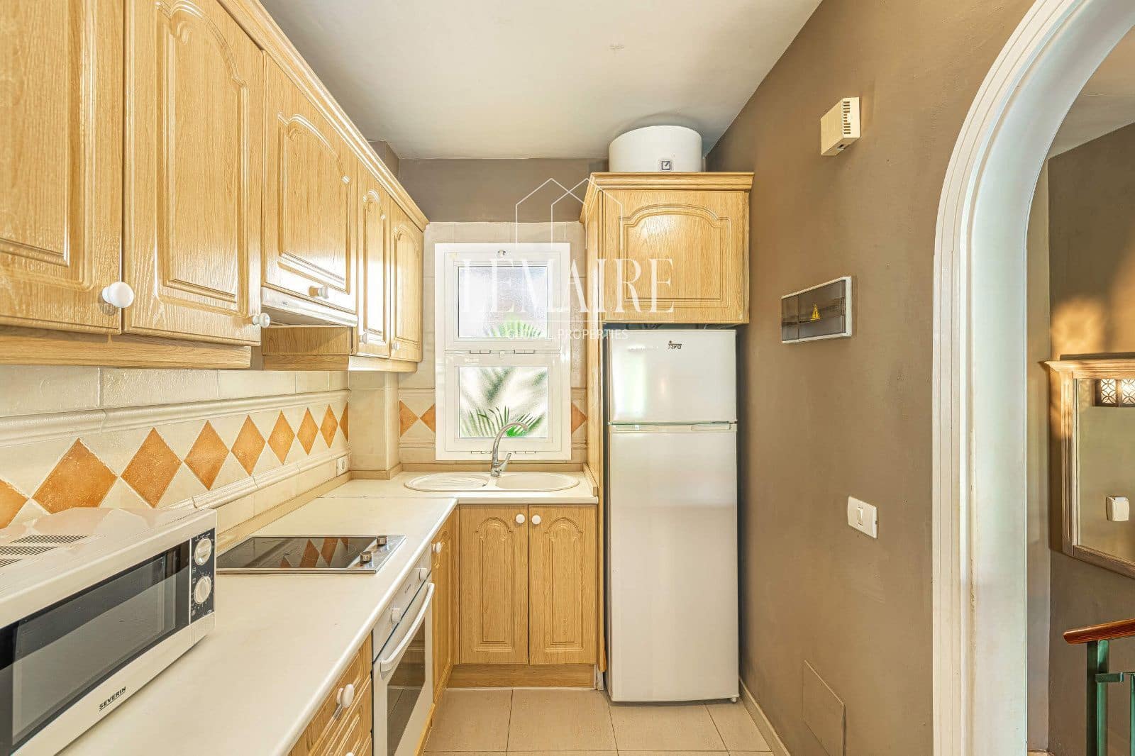 2 slaapkamer Flat te koop in Los Cristianos met zwembad - € 299.000 (Ref: 10103585)