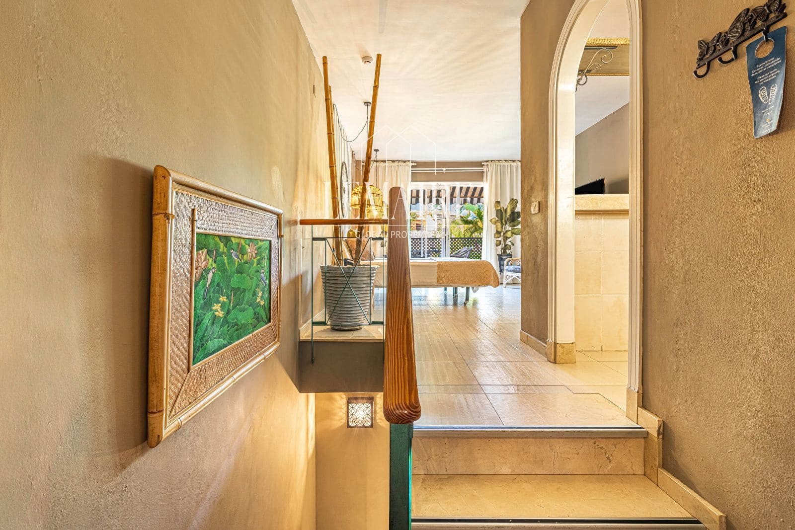 2 slaapkamer Flat te koop in Los Cristianos met zwembad - € 299.000 (Ref: 10103585)