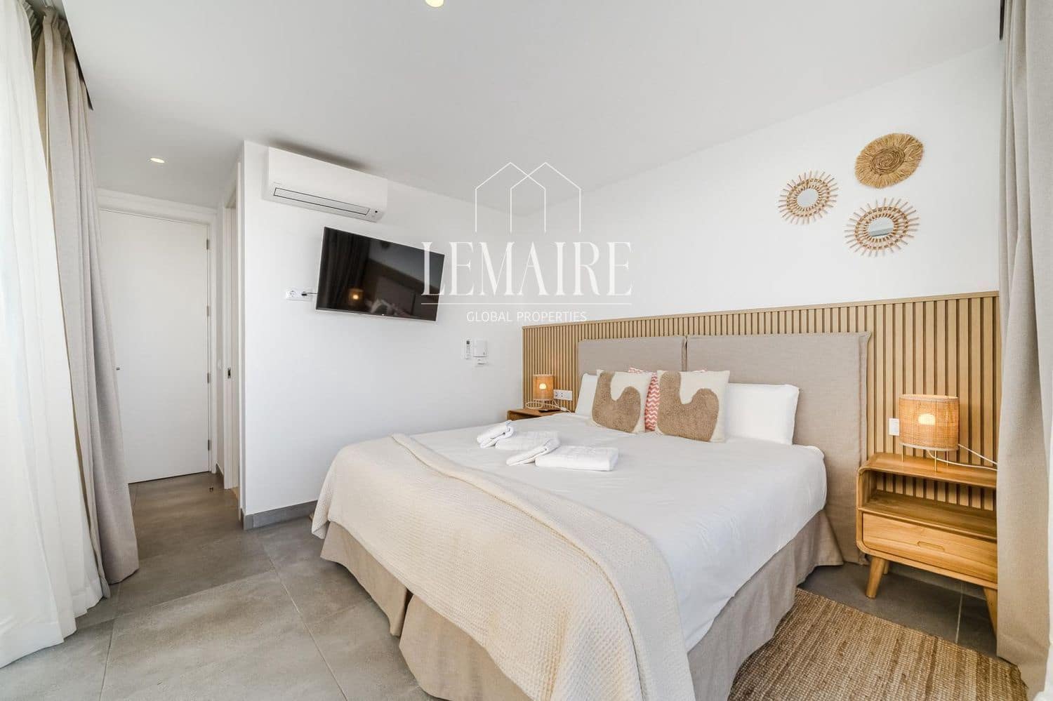 3 chambre Villa/Maison à vendre à Callao Salvaje avec piscine garage - 1 595 000 € (Ref: 10103589)