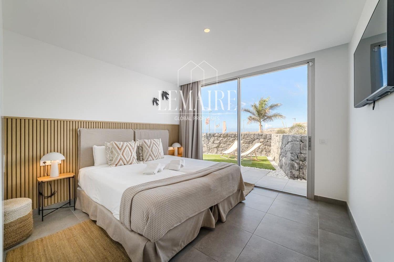3 chambre Villa/Maison à vendre à Callao Salvaje avec piscine garage - 1 595 000 € (Ref: 10103589)