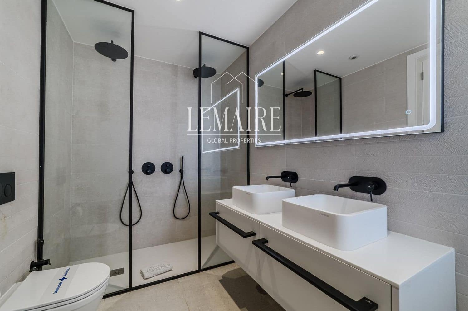 3 chambre Villa/Maison à vendre à Callao Salvaje avec piscine garage - 1 595 000 € (Ref: 10103589)