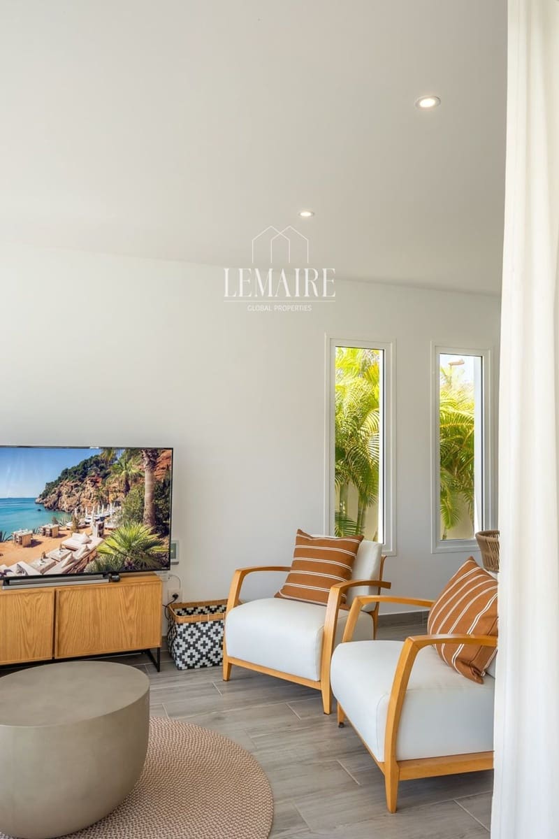 2 makuuhuone Huvila myytävänä paikassa Palm-Mar mukana uima-altaan - 790 000 € (Ref: 10103591)