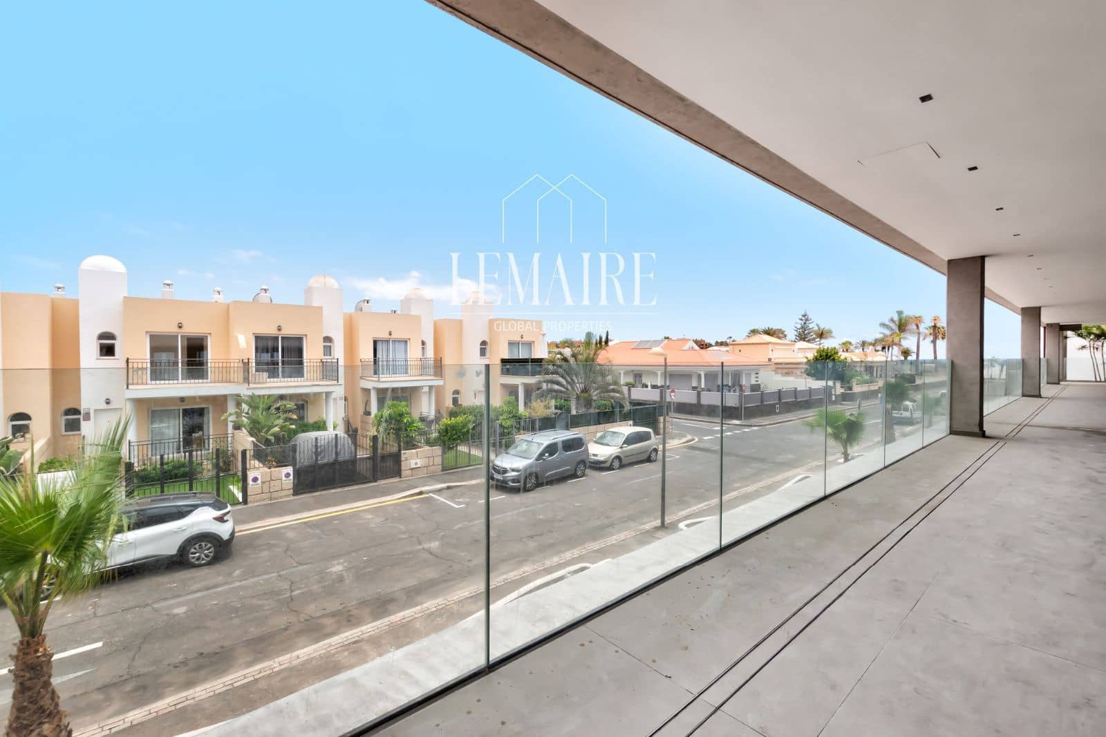 Commercial for sale in Palm-Mar - € 750,000 (Ref: 10103592)