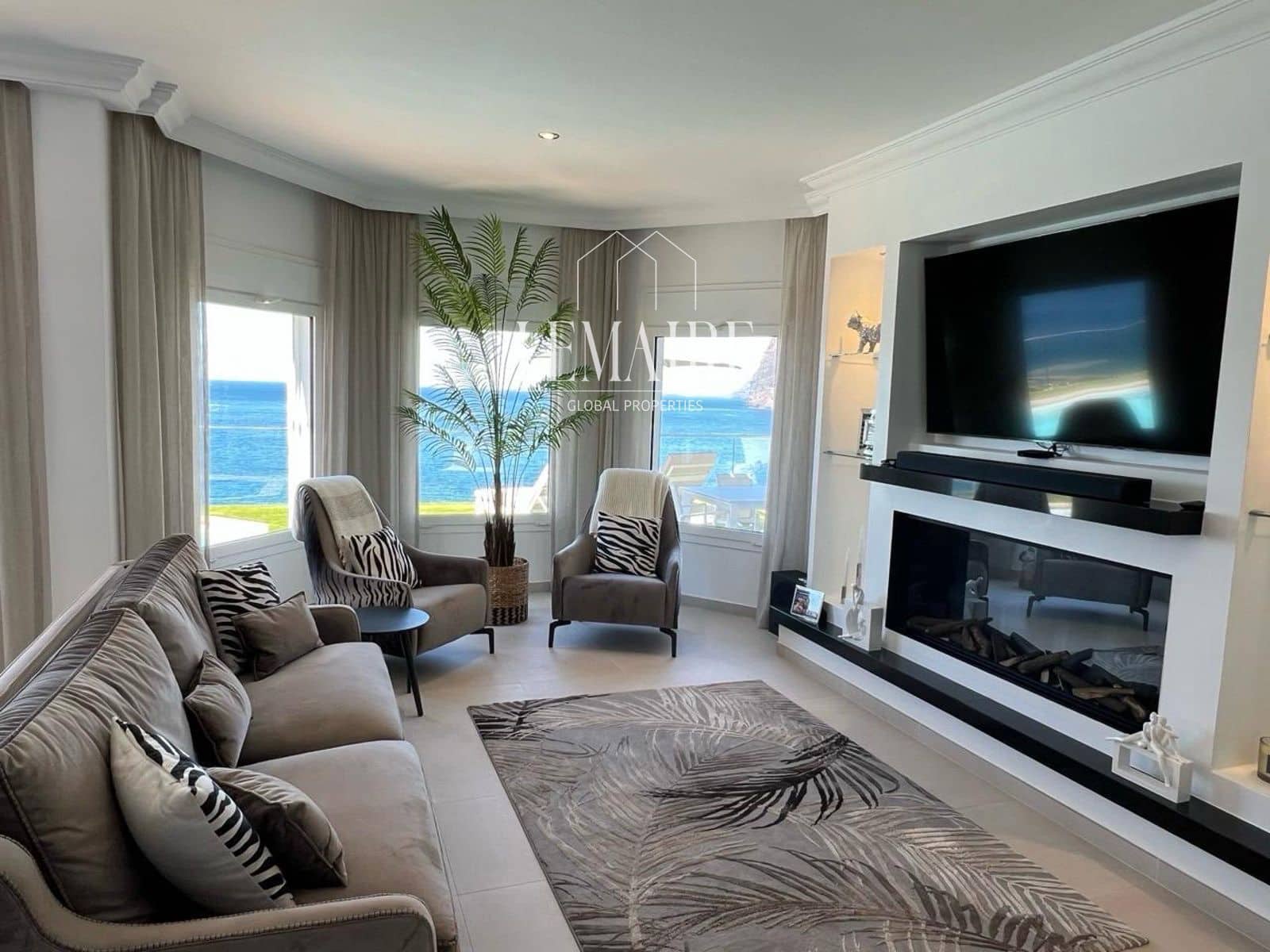 3 bedroom Villa for sale in Los Gigantes with pool garage - € 3,450,000 (Ref: 10103594)