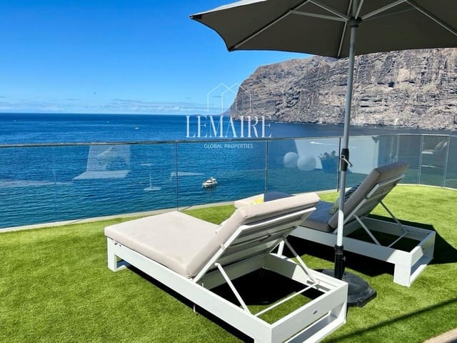 3 bedroom Villa for sale in Los Gigantes, Santiago del Teide with pool garage - € 3,450,000 (Ref: 10103594)